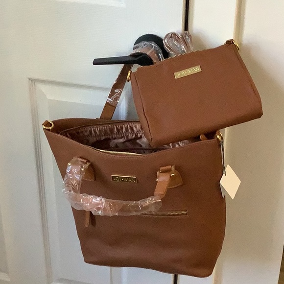 Leather Bag - Picture 4 of 10